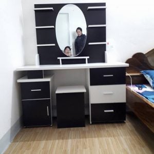 Bàn trang điểm MDF mẫu 098